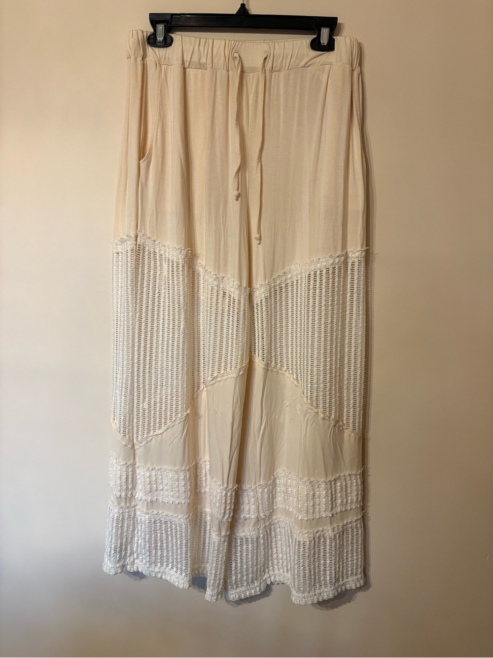 POL Cream Wide-Leg Crochet-Trim Pants and Hooded Jacket - Picture 3 of 4